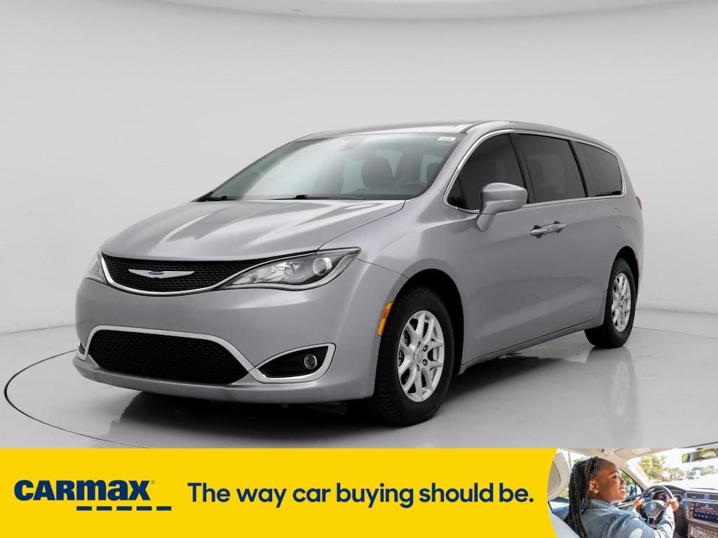 used 2020 Chrysler Pacifica car, priced at $21,998