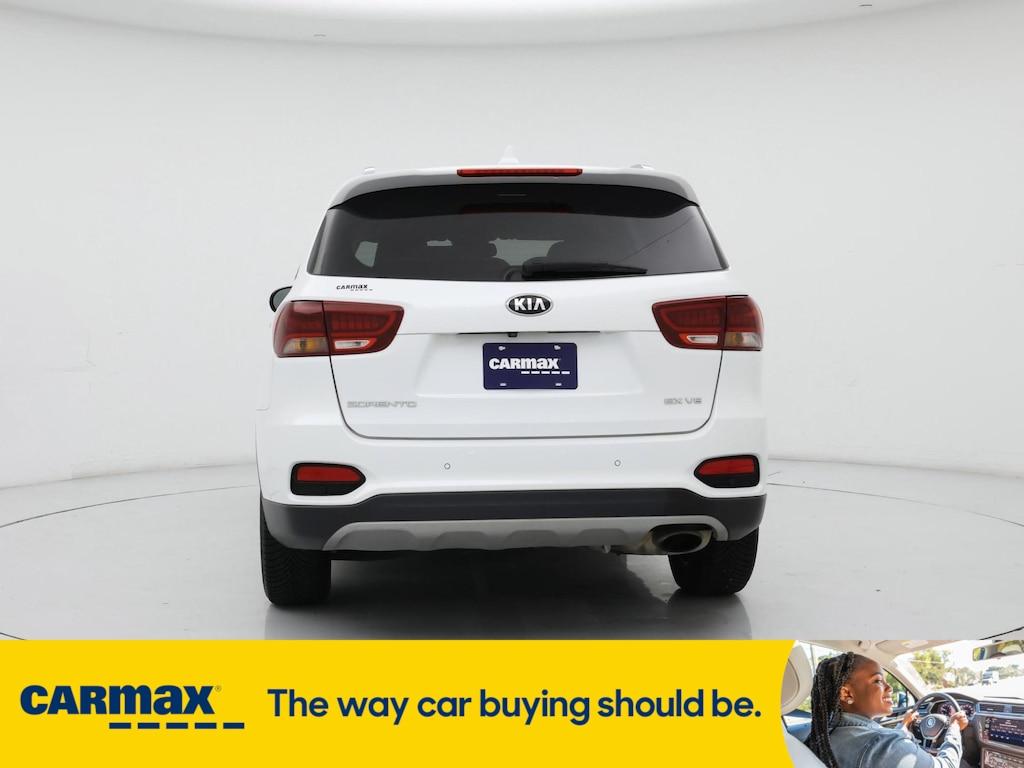 used 2019 Kia Sorento car, priced at $22,998