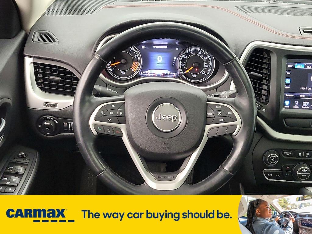 used 2015 Jeep Cherokee car, priced at $16,998
