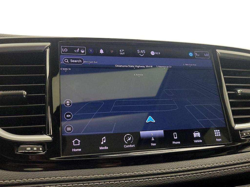 used 2023 Chrysler Pacifica car, priced at $30,998