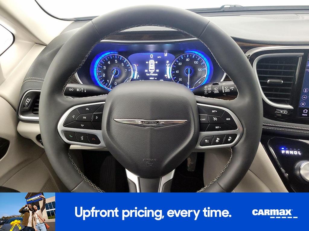 used 2023 Chrysler Pacifica car, priced at $30,998