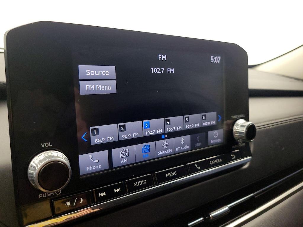 used 2023 Mitsubishi Outlander car, priced at $25,998