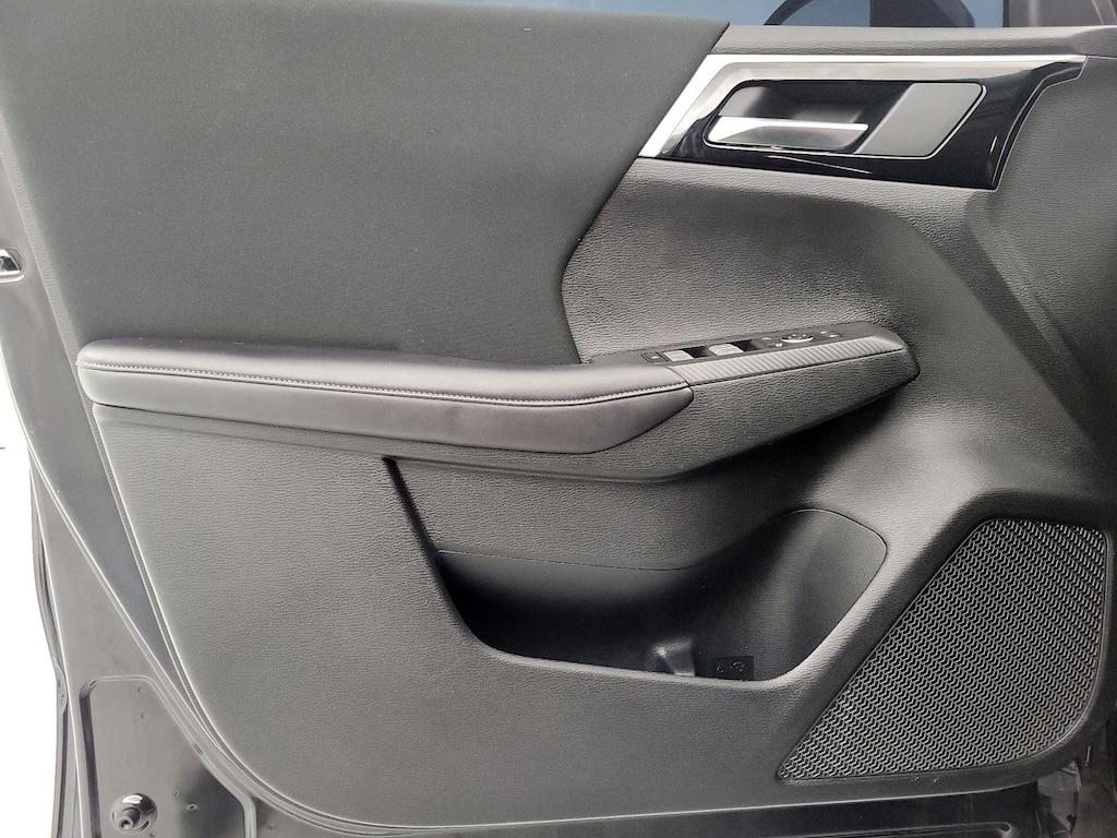 used 2023 Mitsubishi Outlander car, priced at $25,998