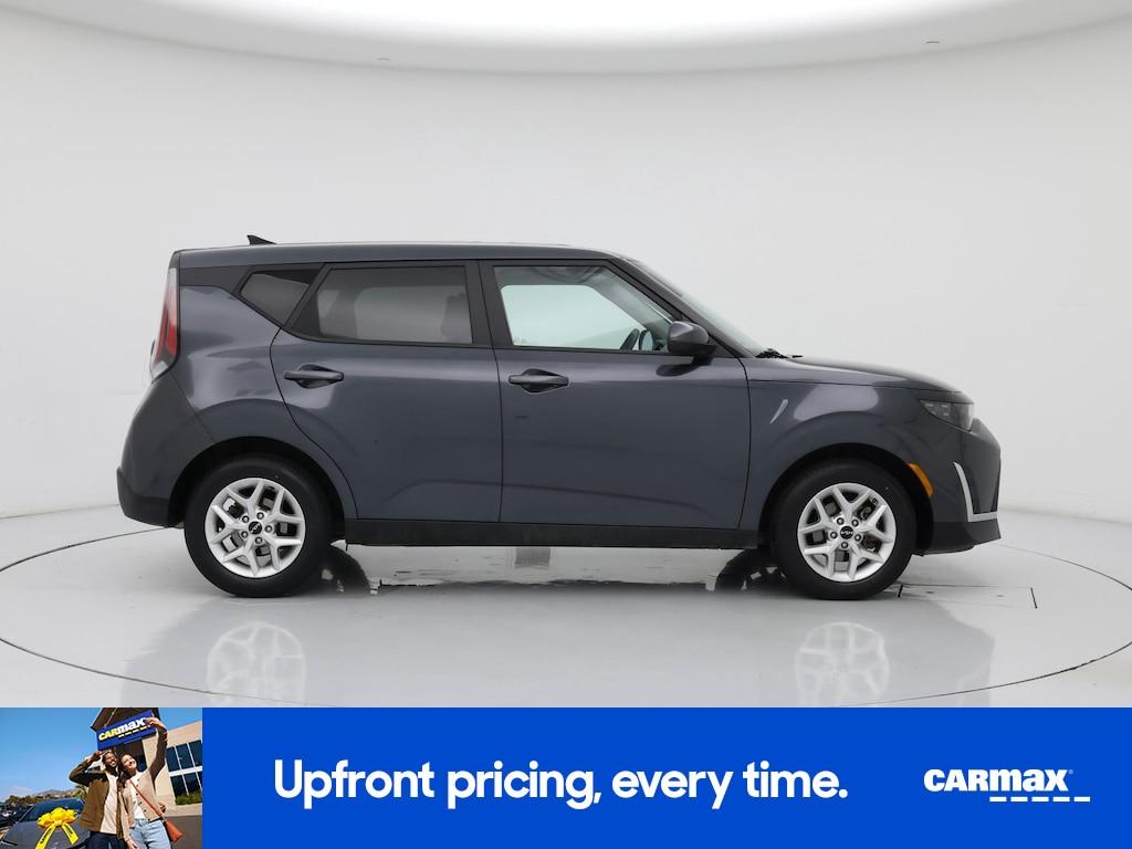 used 2024 Kia Soul car, priced at $17,998