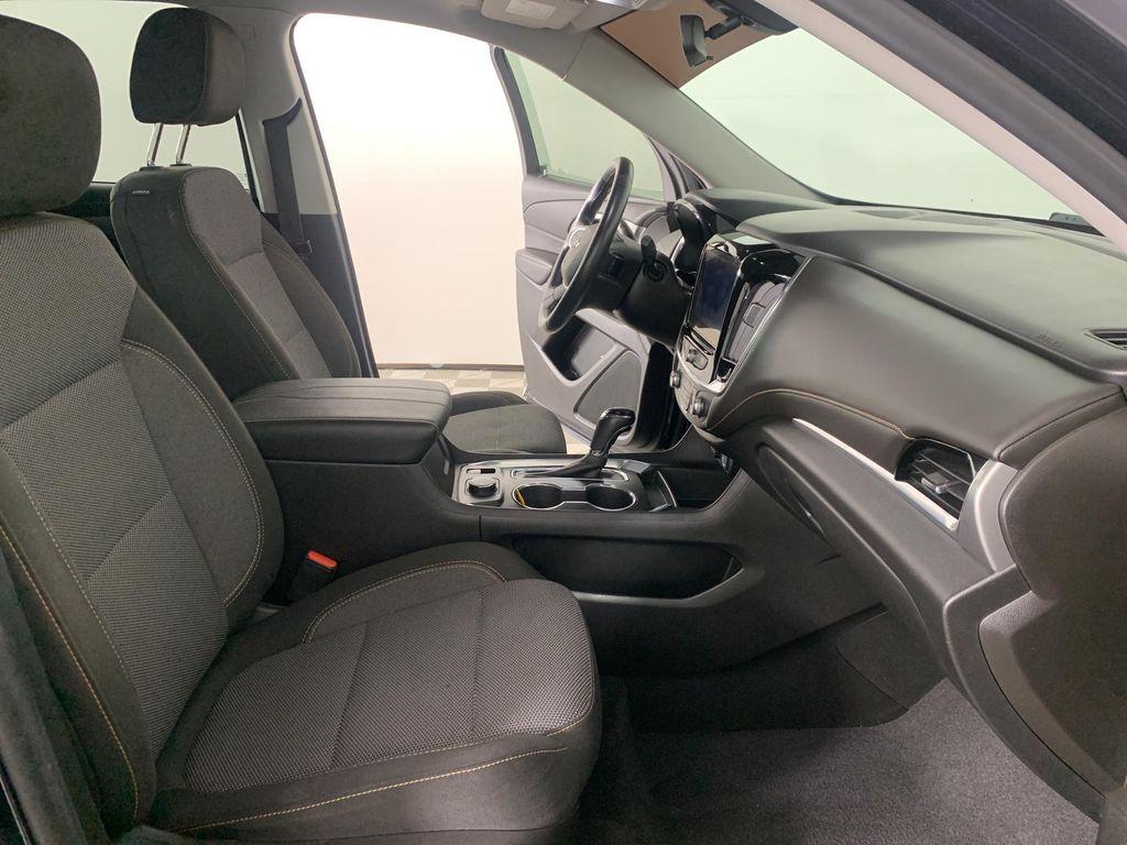 used 2020 Chevrolet Traverse car, priced at $15,800