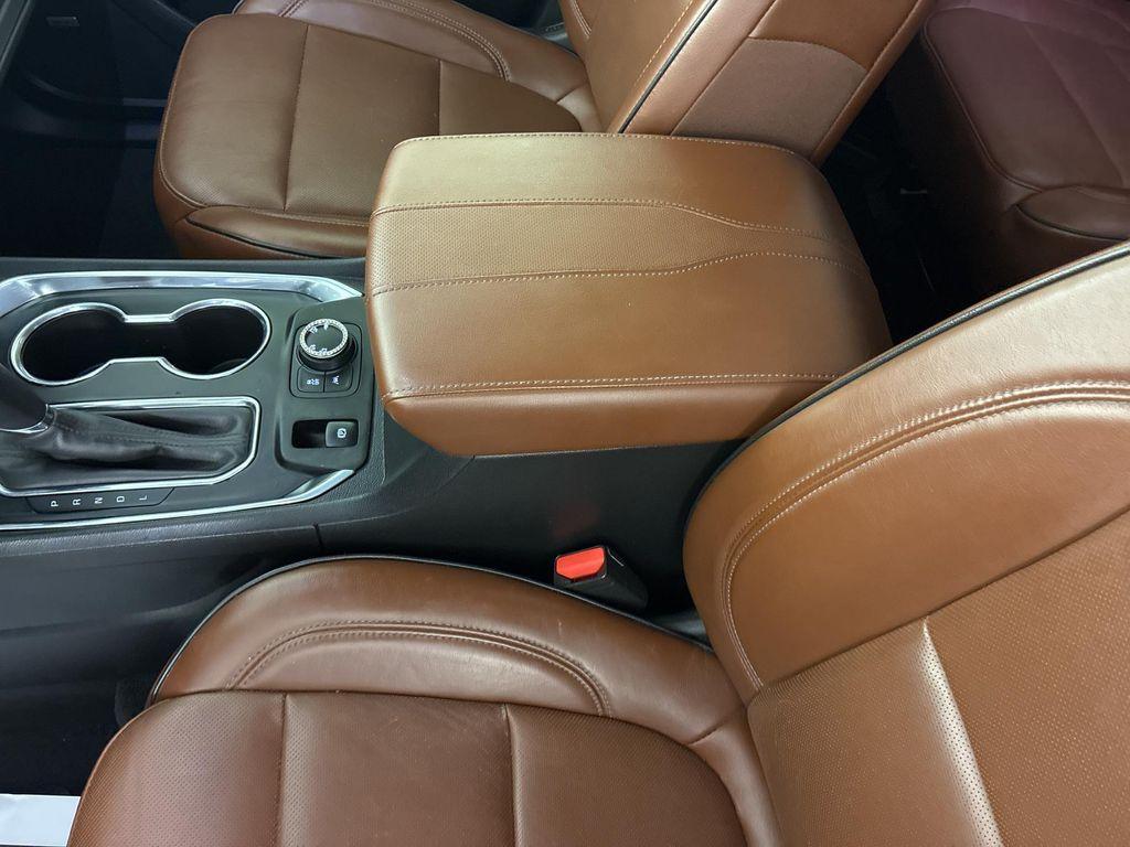 used 2018 Chevrolet Traverse car, priced at $19,700