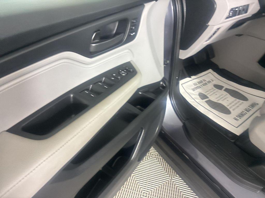 used 2018 Honda Odyssey car, priced at $17,500