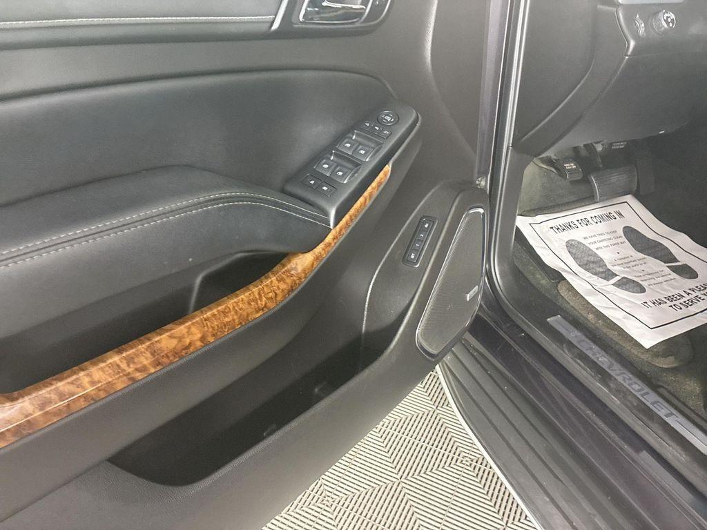 used 2015 Chevrolet Suburban car, priced at $16,800