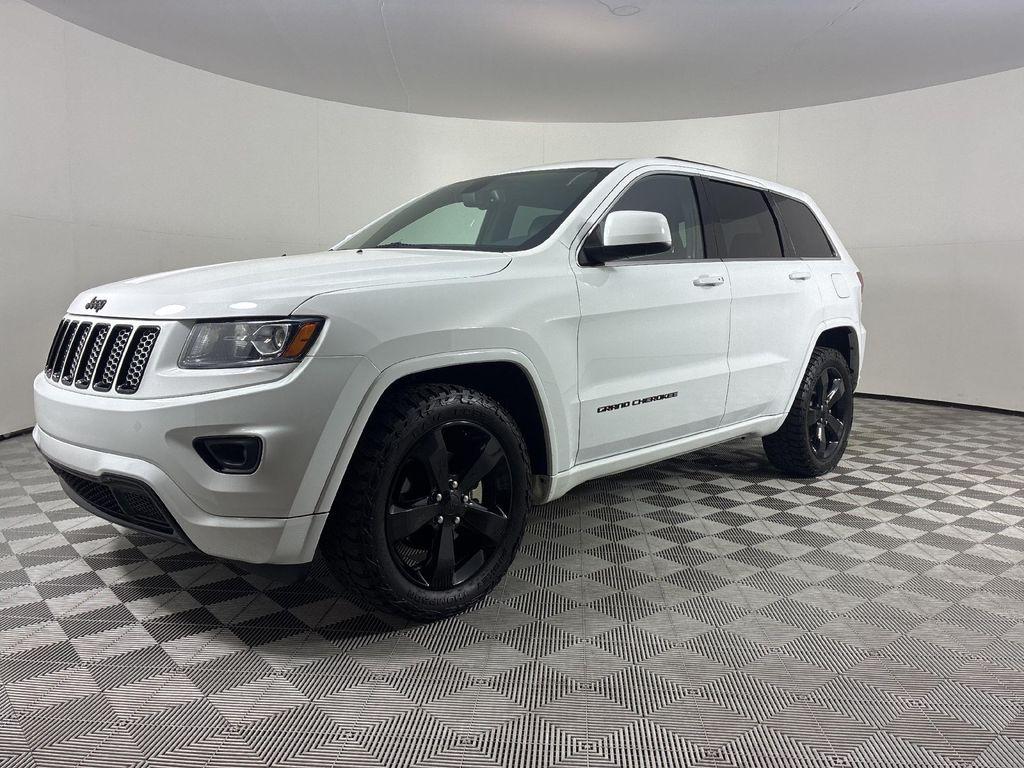 used 2015 Jeep Grand Cherokee car, priced at $11,500