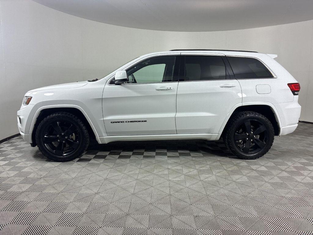 used 2015 Jeep Grand Cherokee car, priced at $11,500