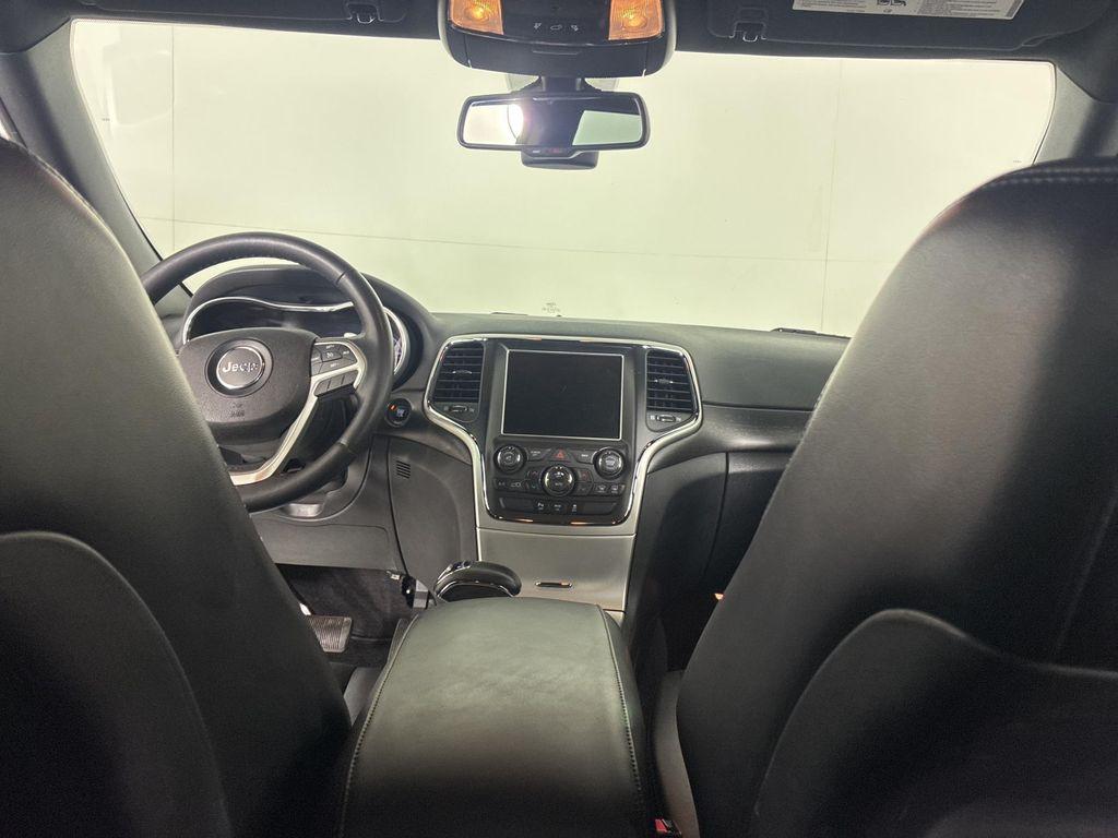 used 2015 Jeep Grand Cherokee car, priced at $11,500