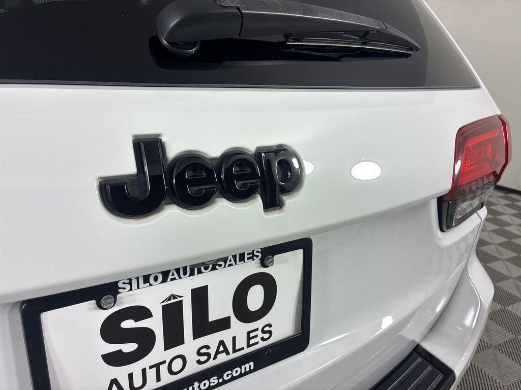 used 2015 Jeep Grand Cherokee car, priced at $11,500