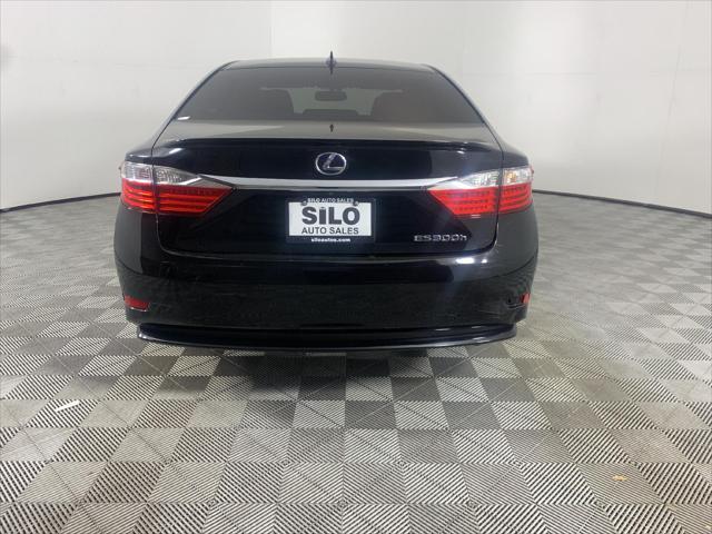 used 2015 Lexus ES 300h car, priced at $11,999