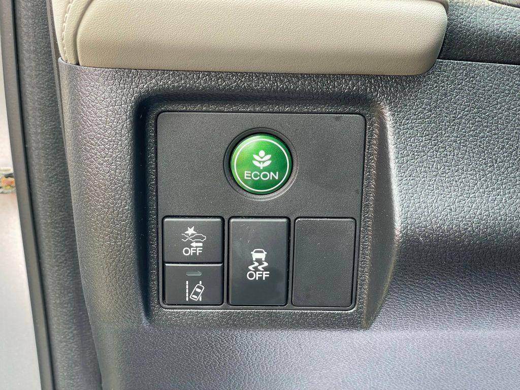 used 2022 Honda HR-V car, priced at $21,980