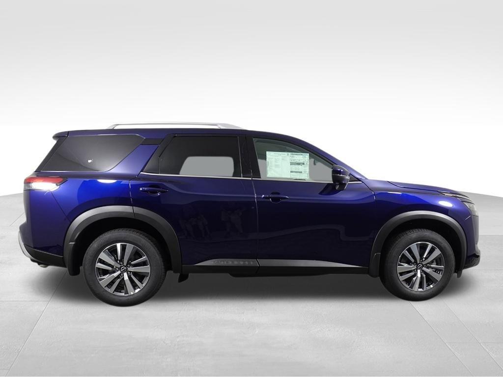 new 2025 Nissan Pathfinder car, priced at $37,544