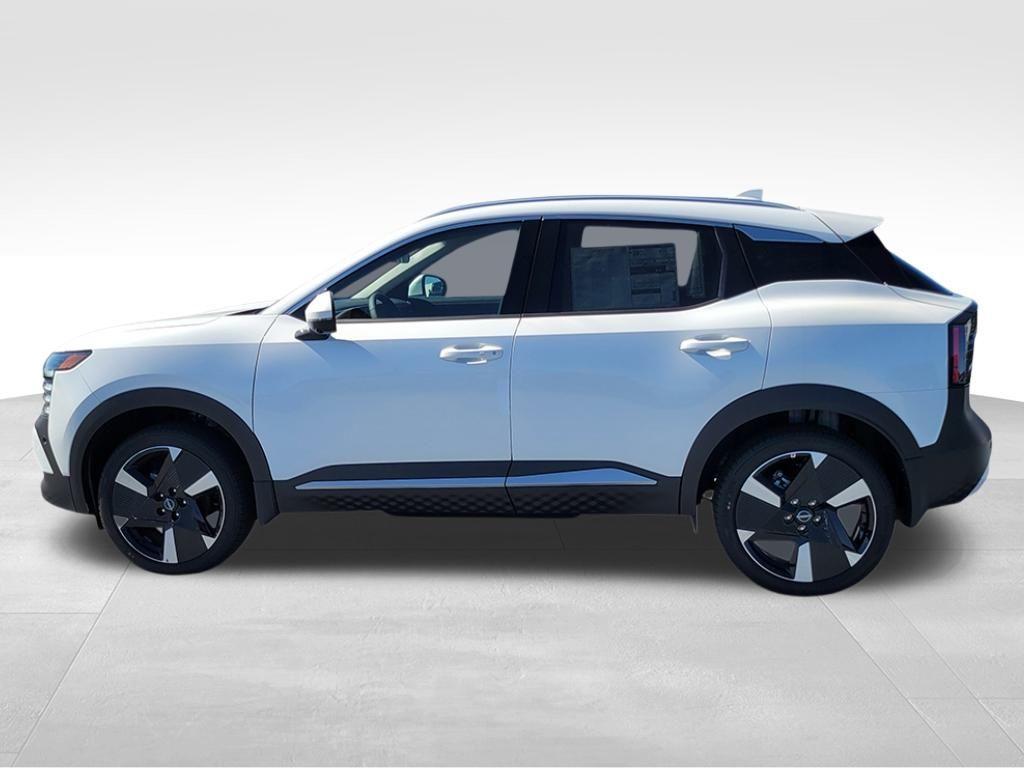 new 2025 Nissan Kicks car, priced at $29,236