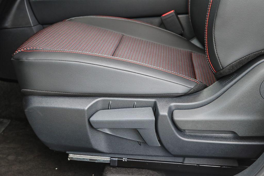 new 2025 Nissan Kicks car, priced at $29,438