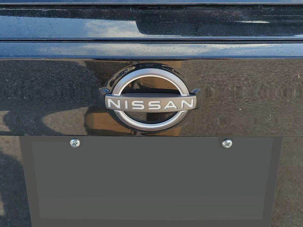 new 2025 Nissan Kicks car, priced at $28,954
