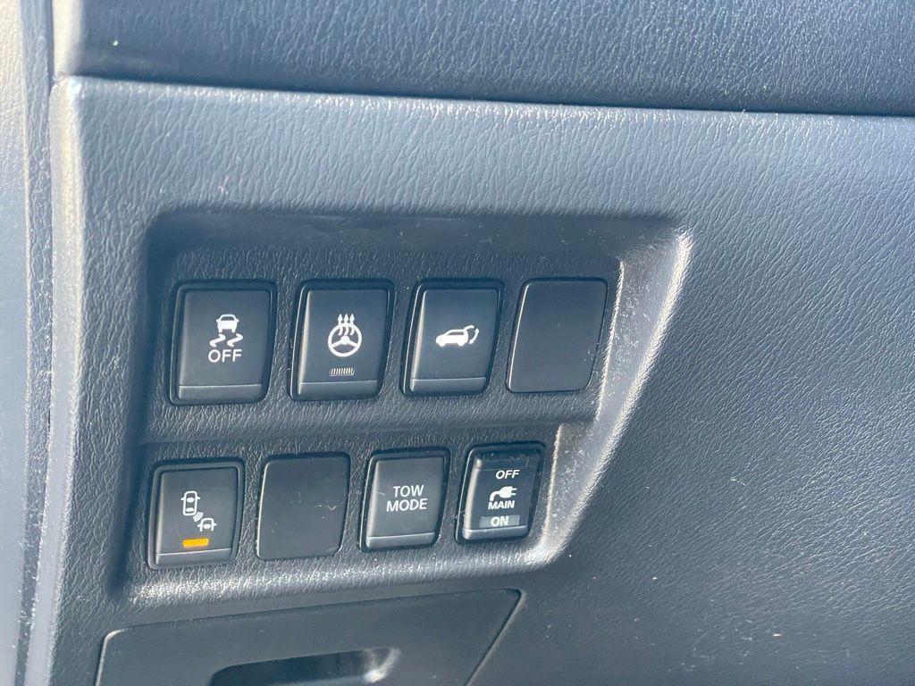 used 2018 Nissan Pathfinder car, priced at $16,357