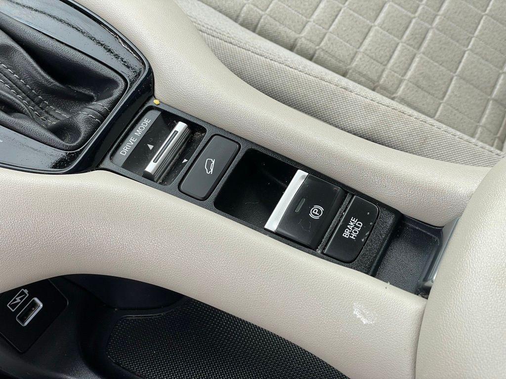 used 2023 Honda HR-V car, priced at $23,476