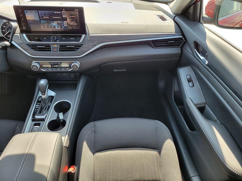 new 2025 Nissan Altima car, priced at $30,097