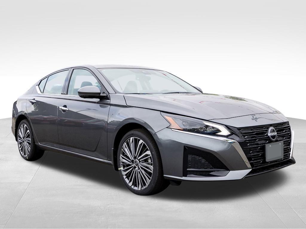 new 2025 Nissan Altima car, priced at $34,355