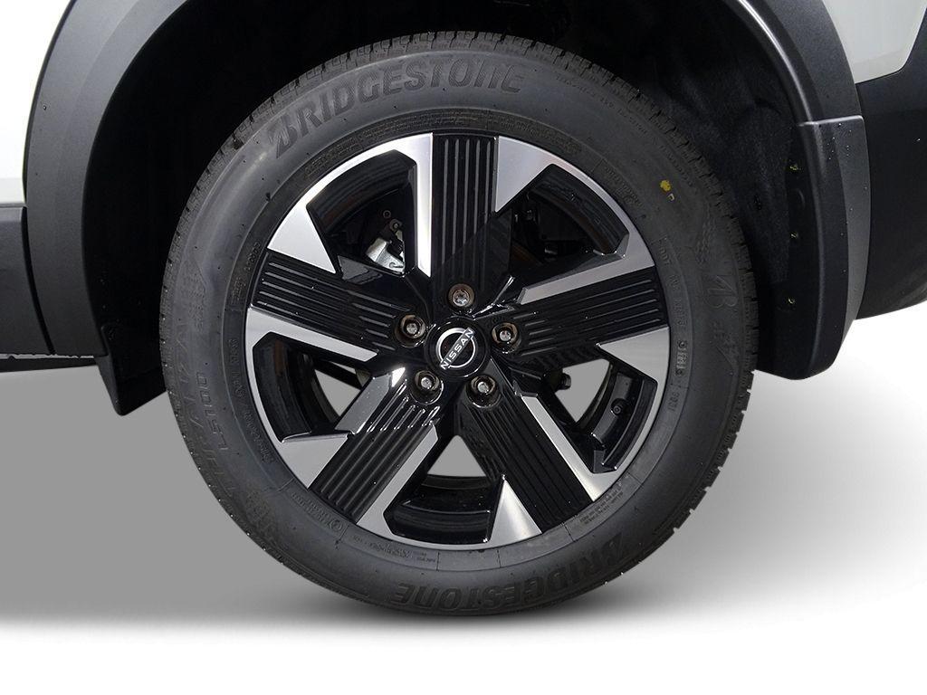 new 2026 Nissan Kicks car, priced at $27,947