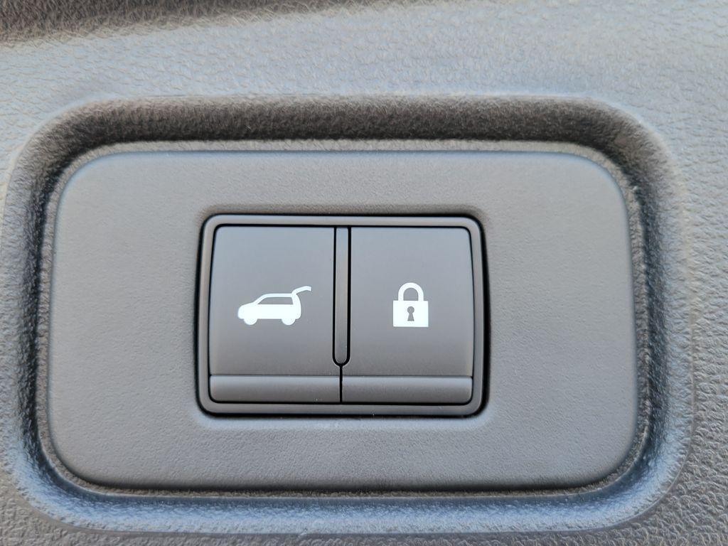 new 2025 Nissan Pathfinder car, priced at $40,800