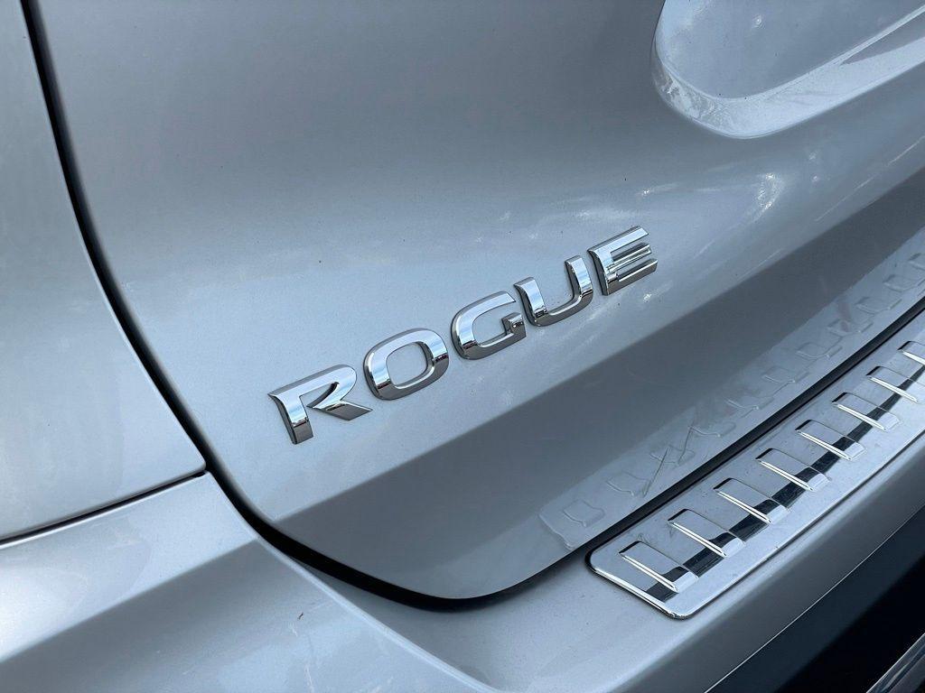 used 2020 Nissan Rogue car, priced at $12,300