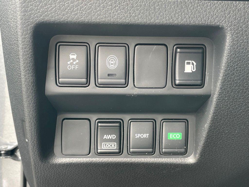 used 2020 Nissan Rogue car, priced at $12,300