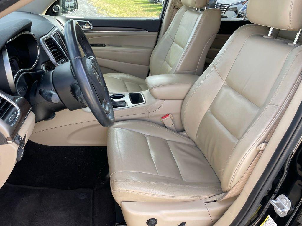 used 2018 Jeep Grand Cherokee car, priced at $18,367