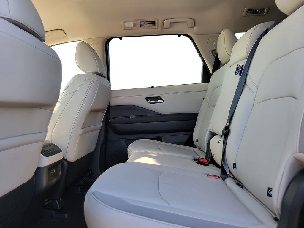 new 2025 Nissan Pathfinder car, priced at $38,314