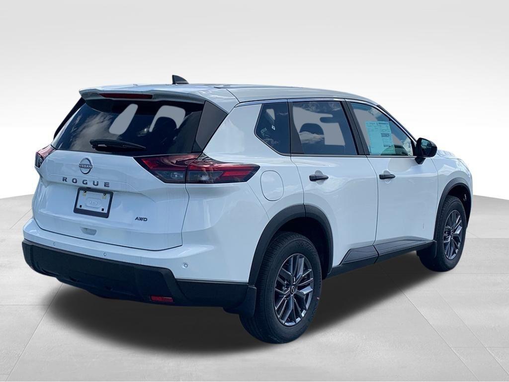 used 2025 Nissan Rogue car, priced at $26,894