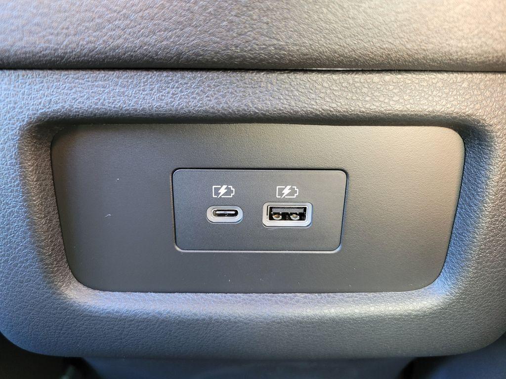 new 2025 Nissan Pathfinder car, priced at $40,330