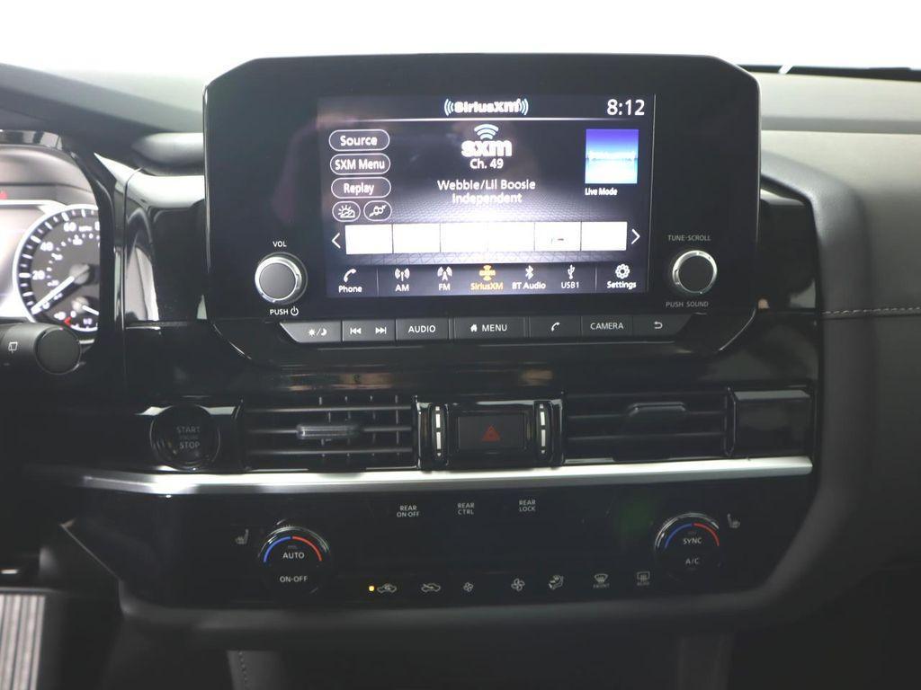 new 2025 Nissan Pathfinder car, priced at $41,582