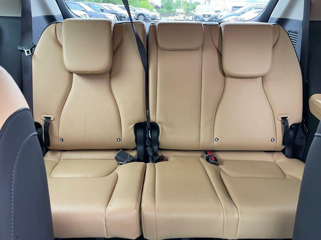 used 2023 Kia Carnival car, priced at $31,010