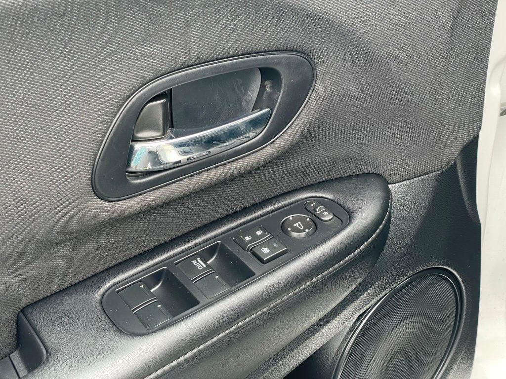 used 2022 Honda HR-V car, priced at $21,881