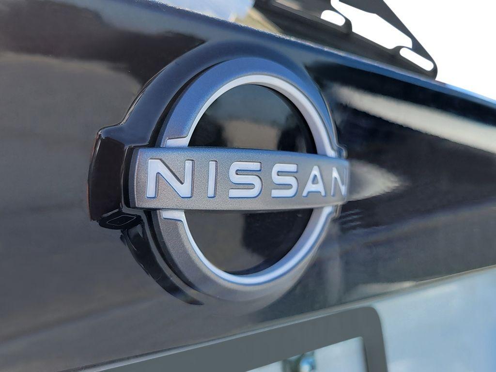 new 2025 Nissan Kicks car, priced at $29,080