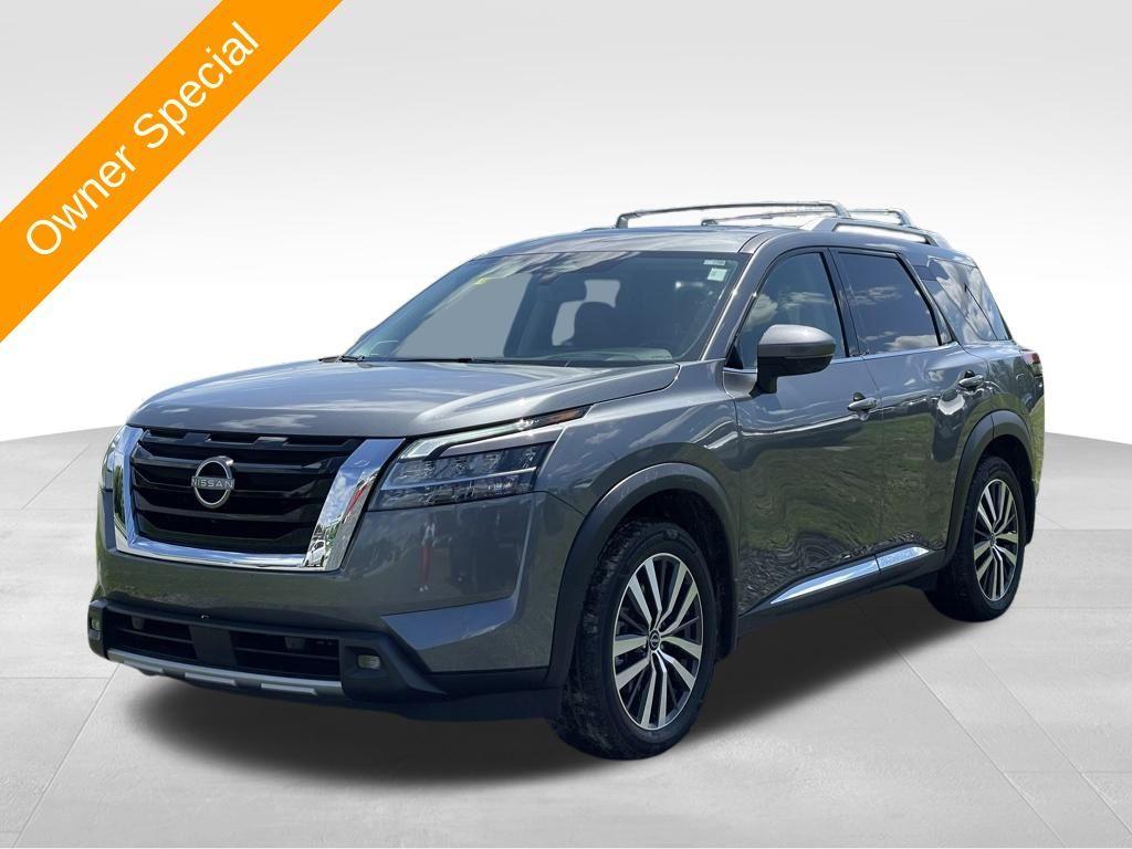 used 2022 Nissan Pathfinder car, priced at $32,988