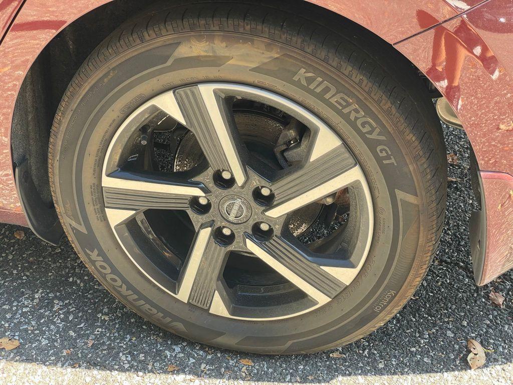 used 2024 Nissan Sentra car, priced at $18,714