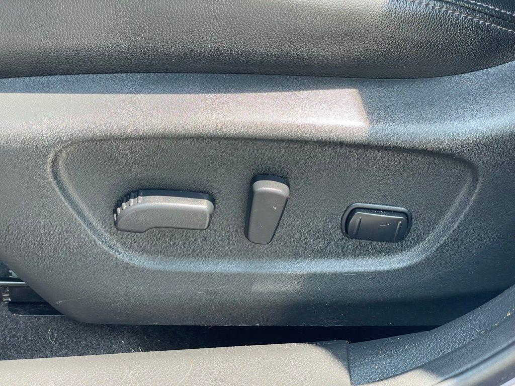 used 2019 Nissan Rogue car, priced at $17,500