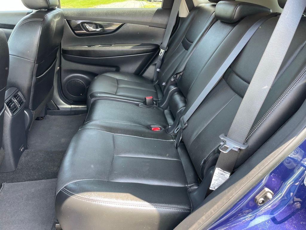 used 2019 Nissan Rogue car, priced at $17,500