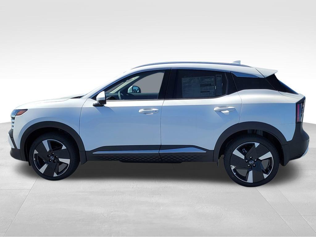 new 2025 Nissan Kicks car, priced at $29,080