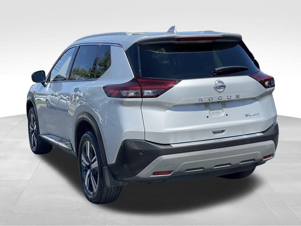 used 2022 Nissan Rogue car, priced at $23,376