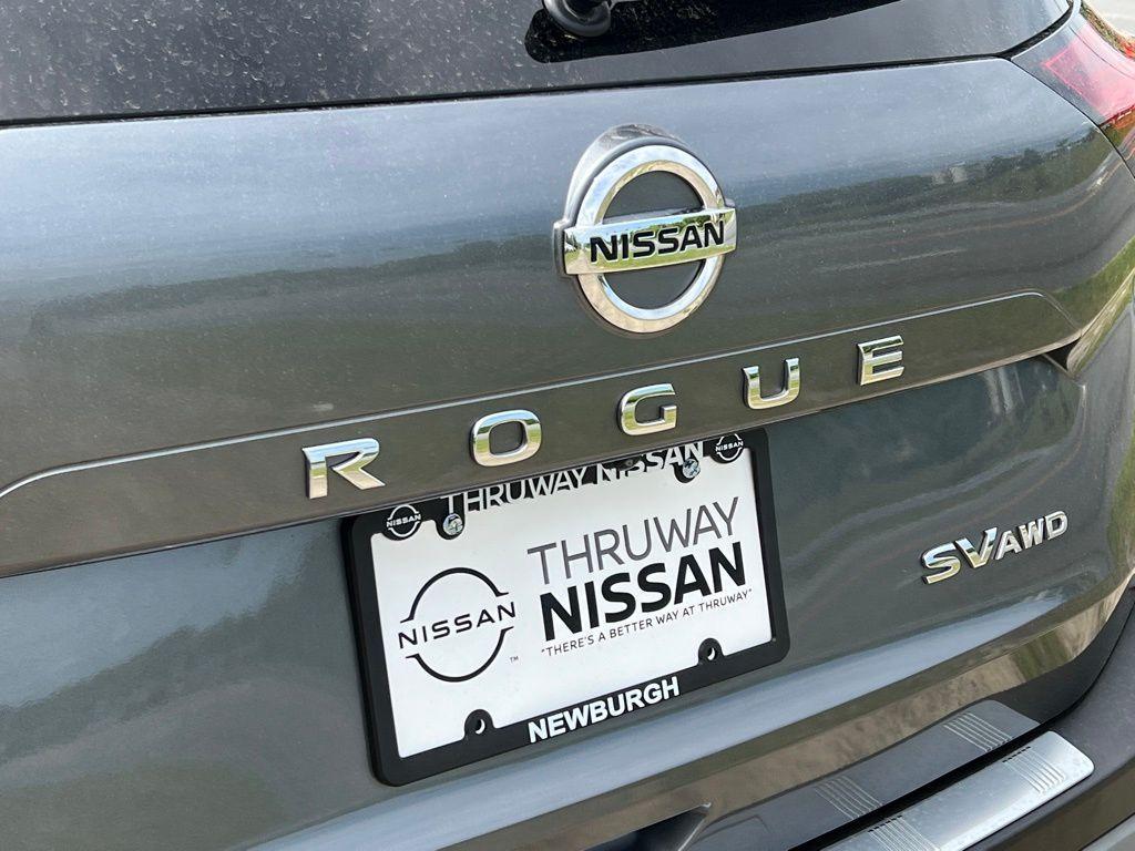 used 2021 Nissan Rogue car, priced at $19,204