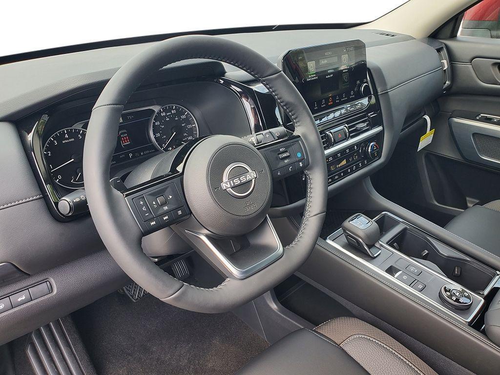new 2025 Nissan Pathfinder car, priced at $44,593