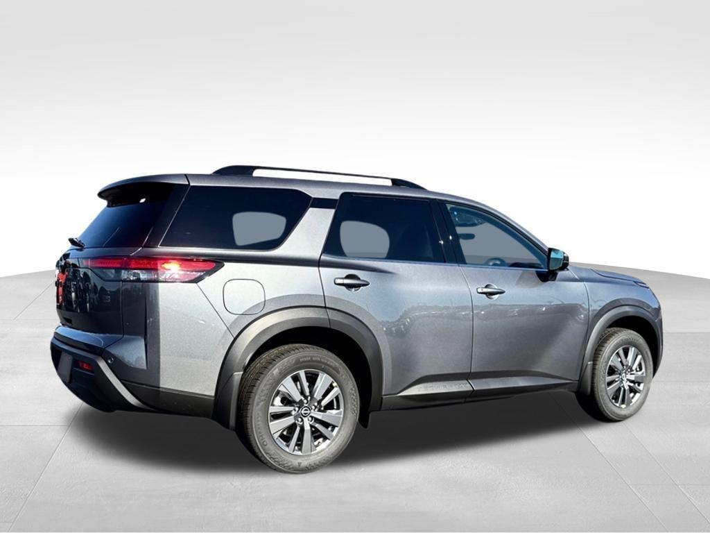 new 2025 Nissan Pathfinder car, priced at $35,518