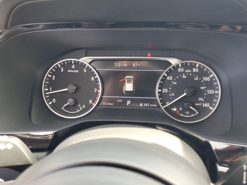 new 2025 Nissan Pathfinder car, priced at $35,518