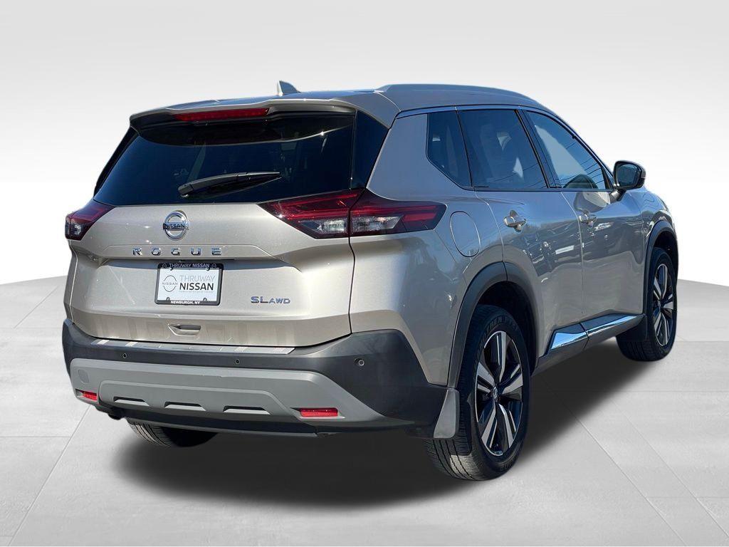 used 2021 Nissan Rogue car, priced at $24,888