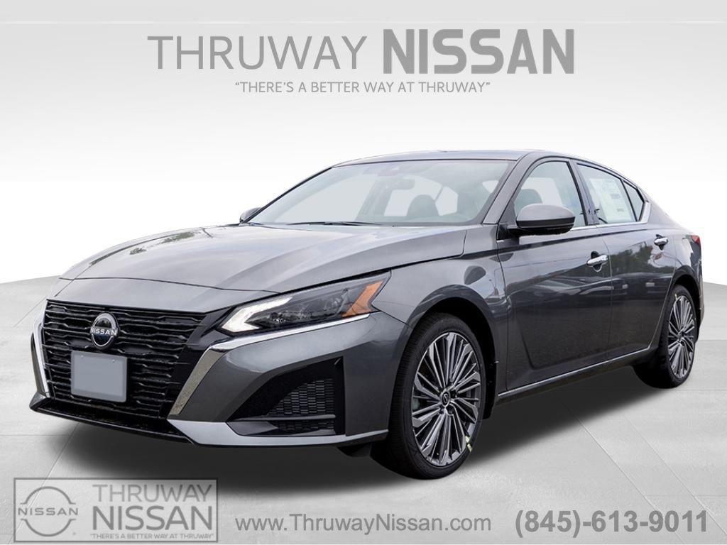 new 2025 Nissan Altima car, priced at $35,034